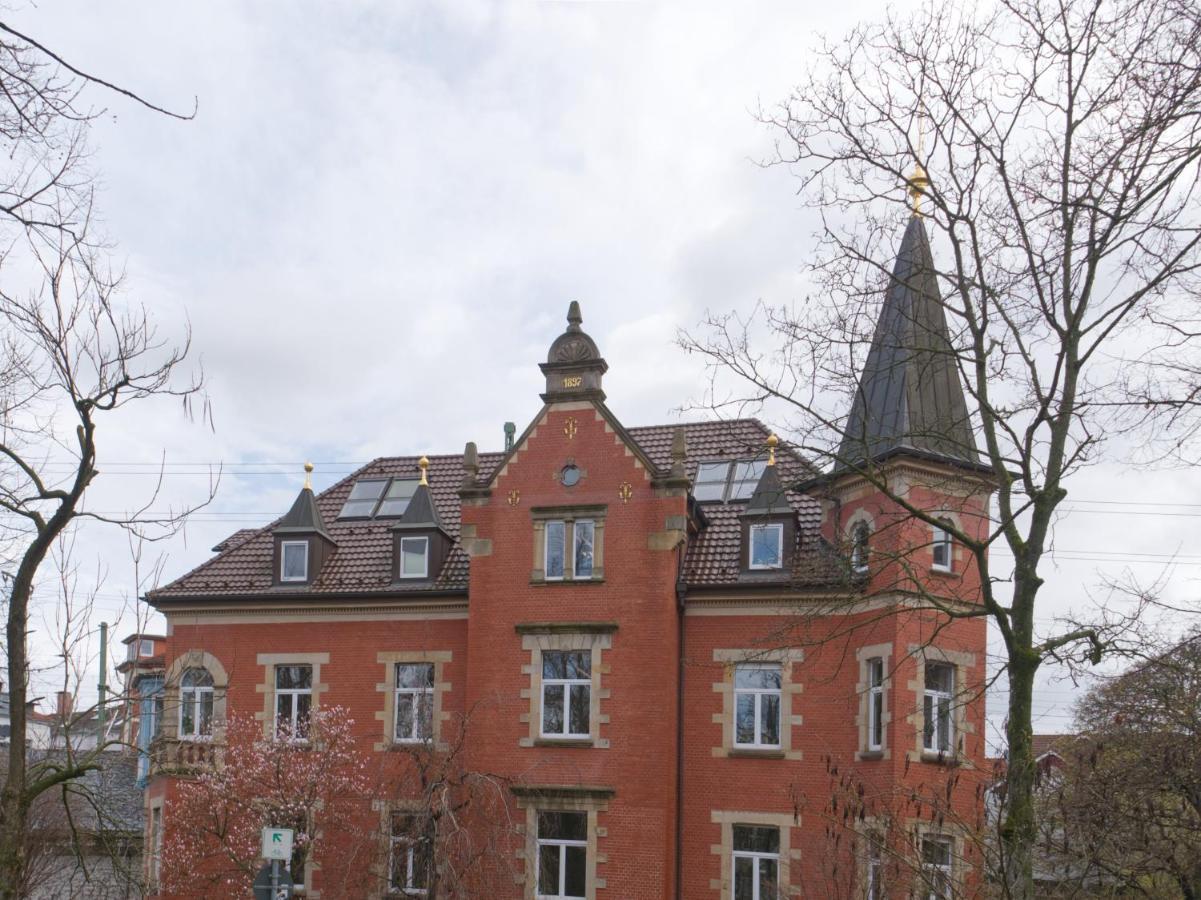Bohnapartments Elisa - Wohlfuehlapartment Mit 2 Gratis Parkplaetzen Und 3 Schlafzimmern - Wlan - Vollausstattung 에르푸르트 외부 사진
