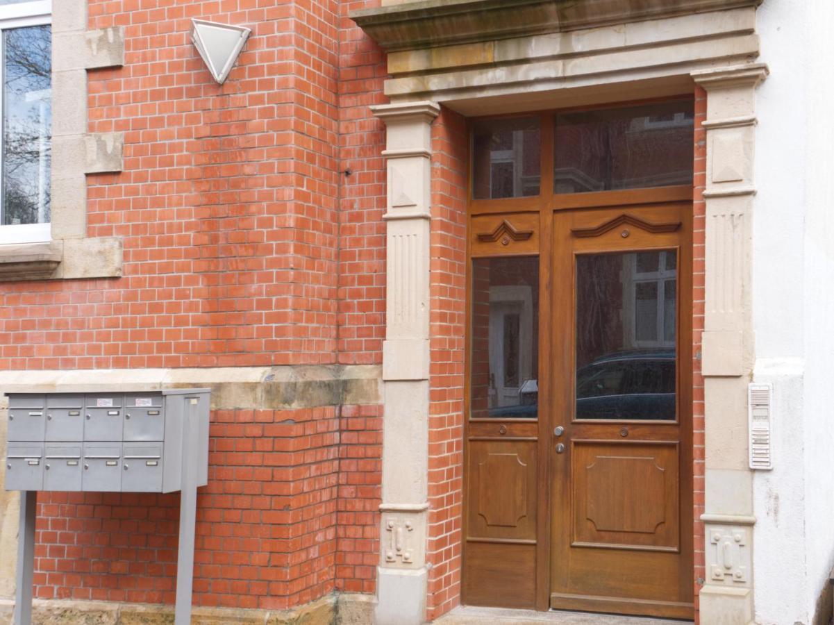 Bohnapartments Elisa - Wohlfuehlapartment Mit 2 Gratis Parkplaetzen Und 3 Schlafzimmern - Wlan - Vollausstattung 에르푸르트 외부 사진